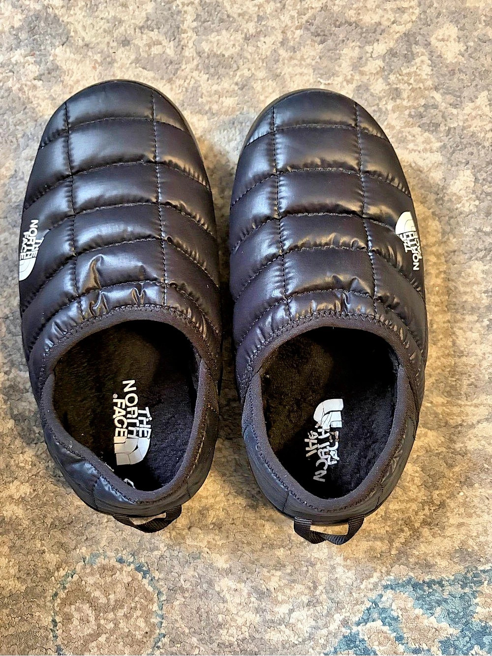 The North Face Black Quilted Slippers US 6